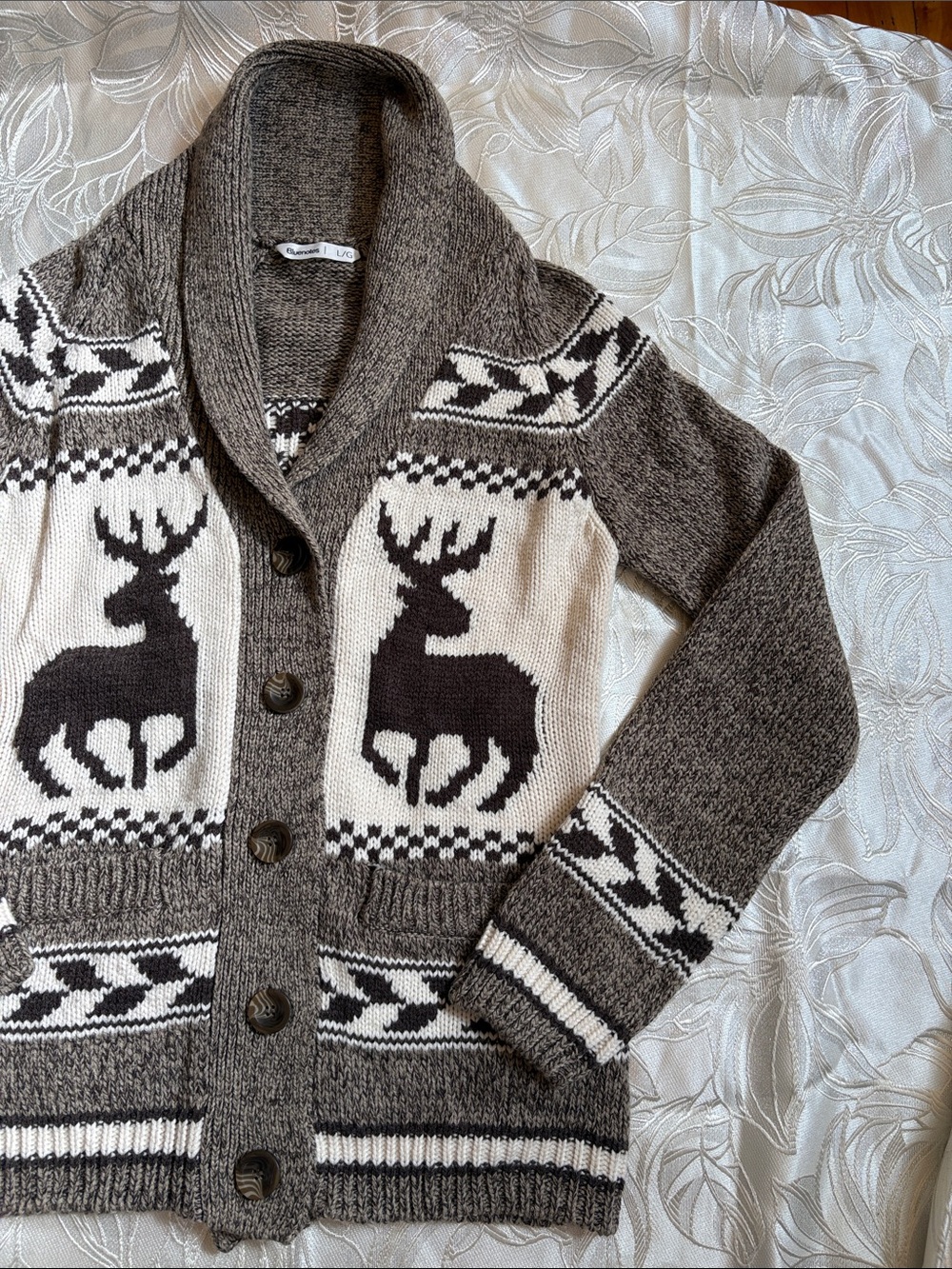 Bluenotes Brown and White Shawl Collar Reindeer Knit Cardigan - Women's Large - Picture 3 of 12